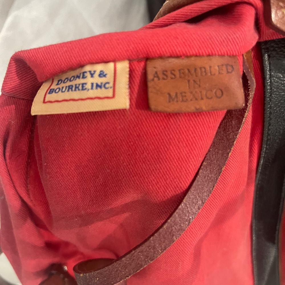 VINTAGE Dooney & Bourke Leather Crossbody Satchel Bag EUC! - Picture 12 of 13